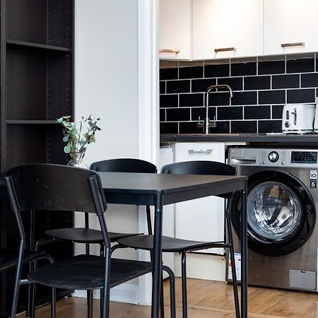 Exquisite 1Br, 5Min Kensington Olympia Tube Londres Exterior foto