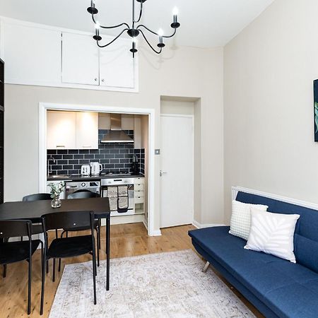 Exquisite 1Br, 5Min Kensington Olympia Tube Londres Exterior foto